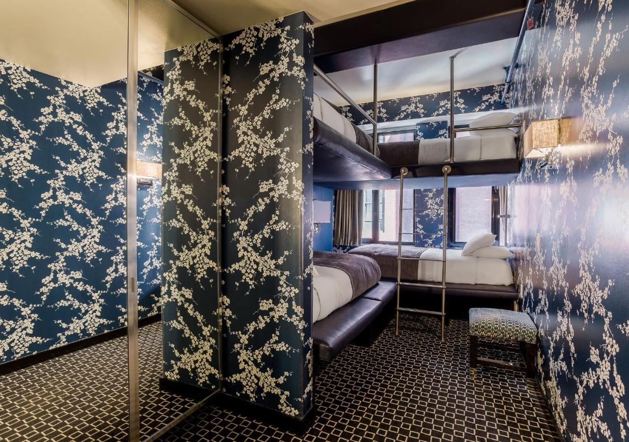 45 Times Square Hotel New York City Exterior photo